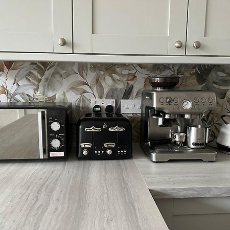 Stunning 2 Bedroom Apartment 글라스고 외부 사진